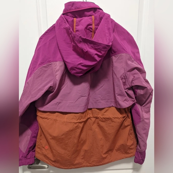 Lululemon Anorak Evergreen Jacket size 4 - Picture 2 of 6